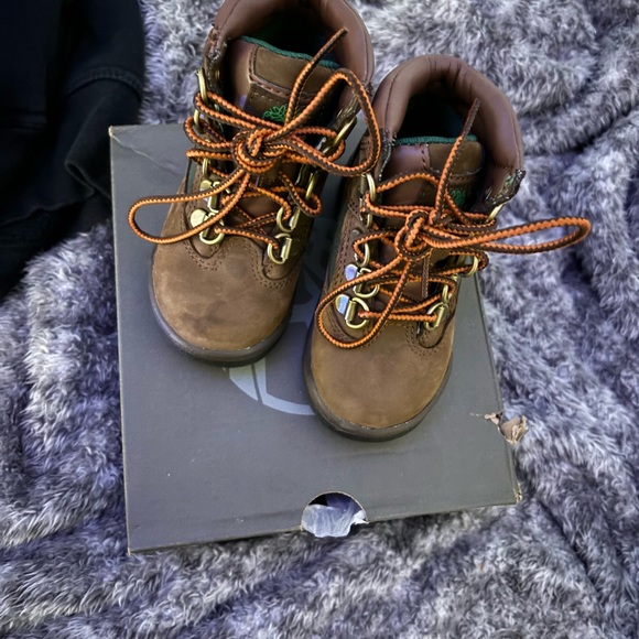 Timberland for snow - Picture 7 of 9